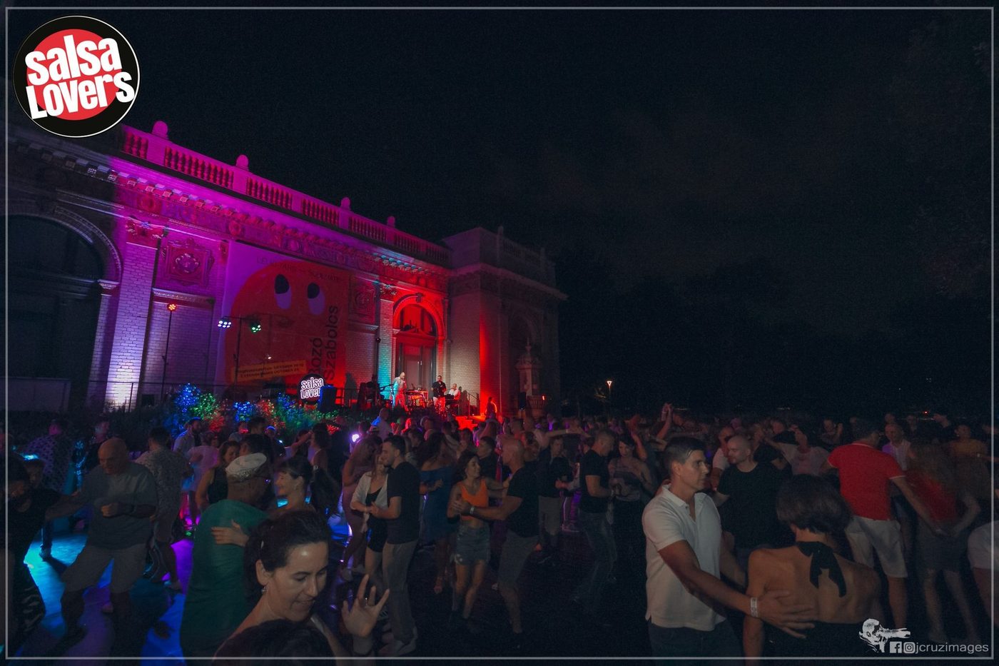 Salsa Lovers — Latin dance night